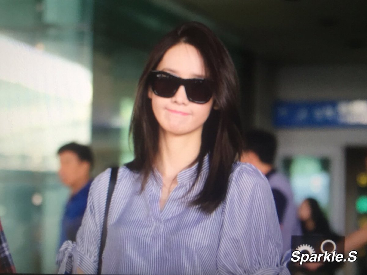 [PIC][07-07-2016]YoonA trở về Hàn Quốc vào chiều nay CmwEbrRUsAAVF9J