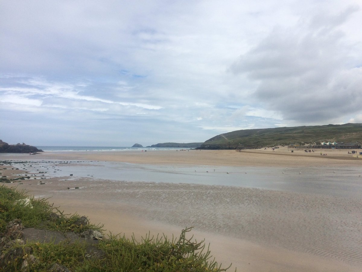 MissColesTeach's tweet photo. Last morning on the beautiful beach! 😭 #ppssurf https://t.co/0G49mnamkr