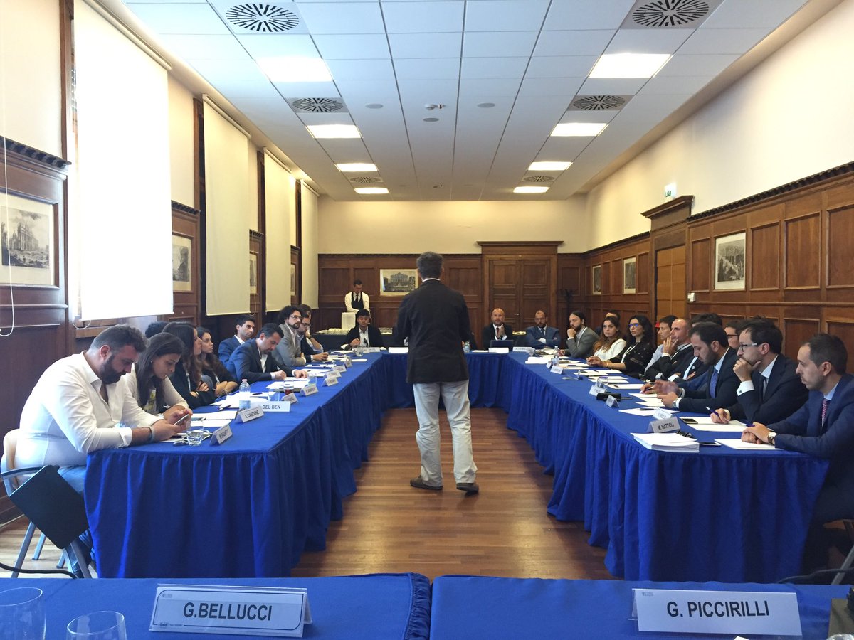 #Altascuola @ work!
Mattinata sulla trasformazione delle istituzioni europee e sulle politiche di lobby e advocacy