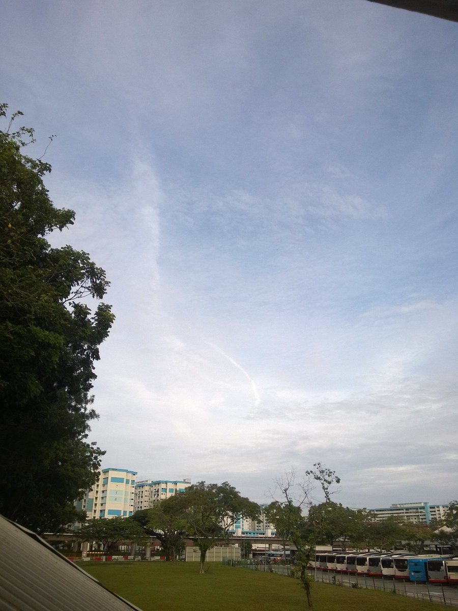 chemtrailsg's tweet photo. Aerosol Skies
@chemtrails https://t.co/OiUJpVX600