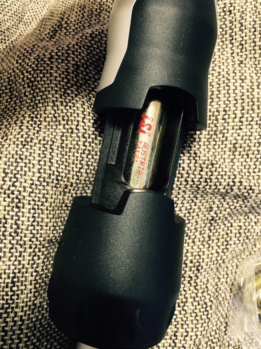 炭酸水メーカー買ったんだけどこれめっちゃかっこよくない…? 