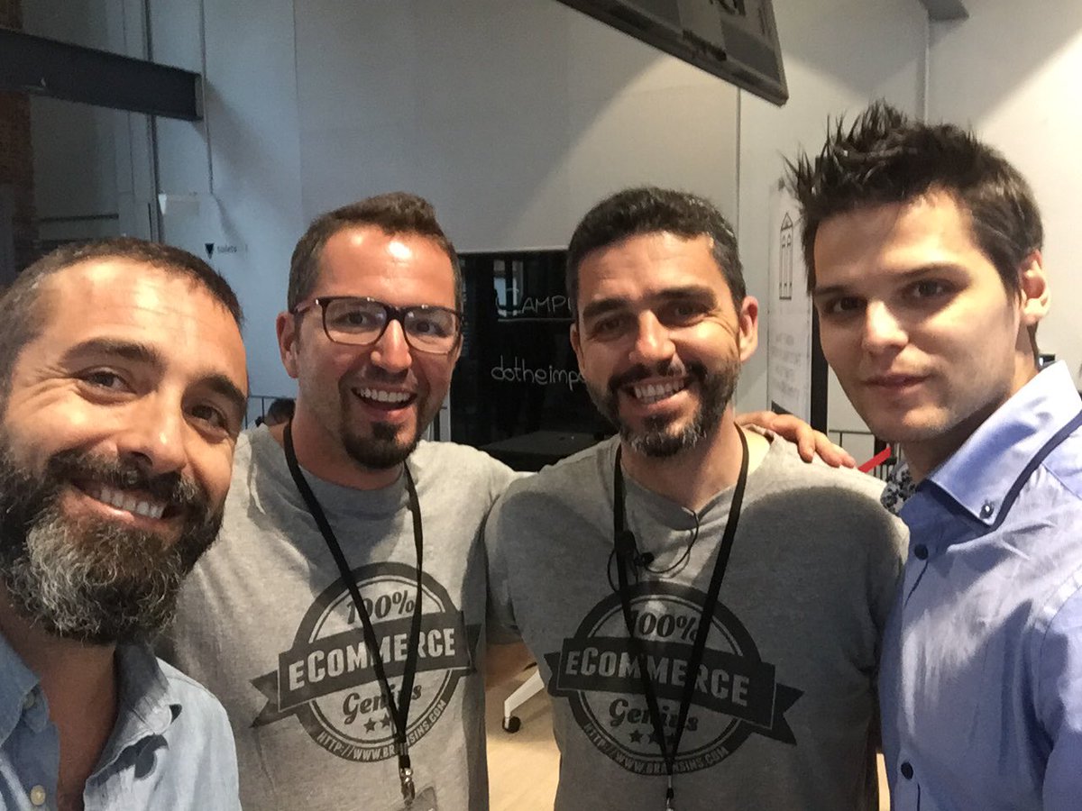 Con los CRACKERS @josek_net <a href="/FkieCarrero/">Frankie Carrero</a> <a href="/enriqueandreu/">Kike Andreu</a> en #SaaStarter