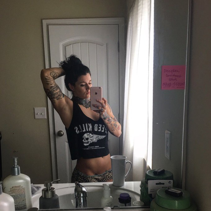 Drink your coffee ☕️ Lift heavy 🏋🏻 Move fast ☠ #SpeedKills #powerathlete #empowerypurperformance https://t<a href="/tag/speedkills"class="tags"><span>#speedkills</span></a><a href="/tag/powerathlete"class="tags"><span>#powerathlete</span></a><a href="/tag/empowerypurperform"class="tags"><span>#empowerypurperform</span></a>