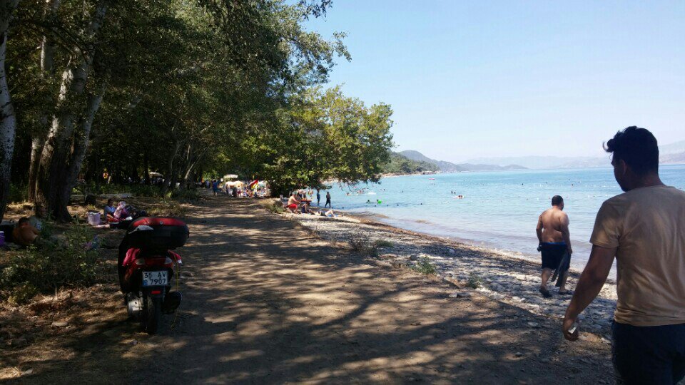 Koy da yüzmeden dönülmez ki :p (@ Kavaklıburun Koyu in Kusadasi, Türkiye) swarmapp.com/c/0LMHJMqtI1T