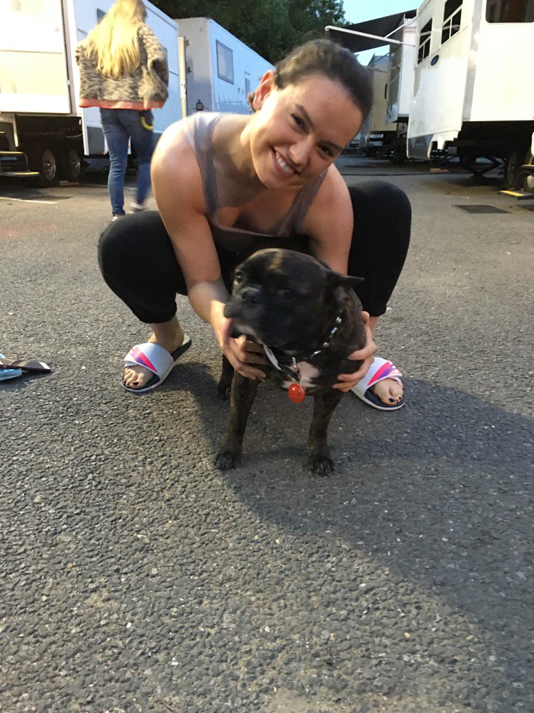 Carrie Fisher tweet media