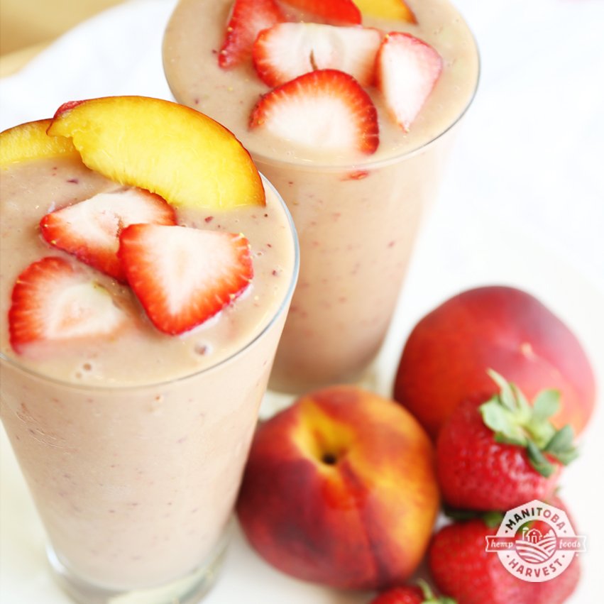 manitobaharvest's tweet photo. Have this protein-packed Summer Fruit Explosion Smoothie for breakfast! https://t.co/cm38FY28Of #HempPro70 #Smoothie https://t.co/sjnHsLx7en
