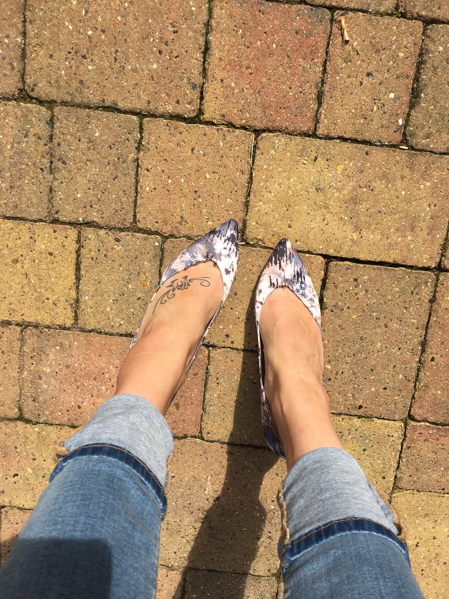 KateStyle12's tweet image. "Give a girl the right shoes and she can conquer the world" - Marilyn Monroe #quoteoftheday #signaturestyling #style