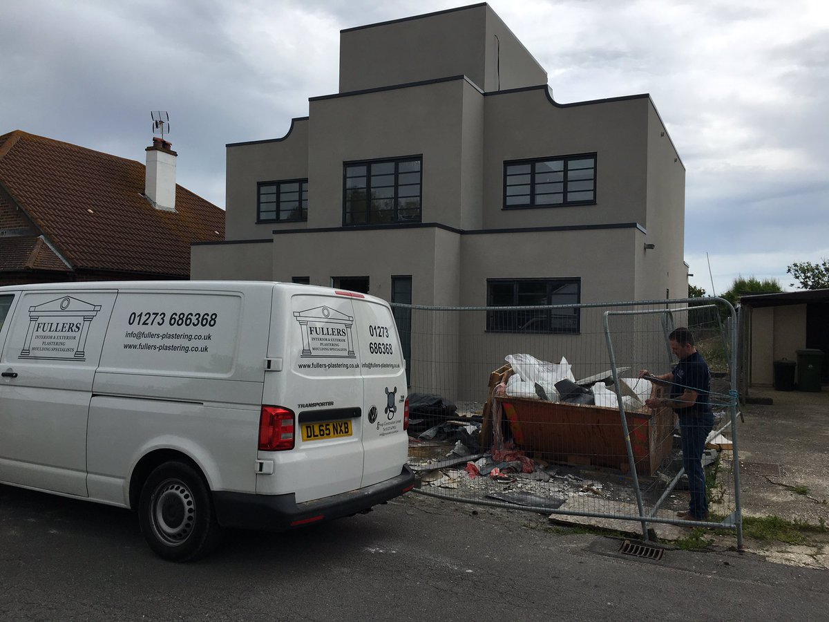 fullersplaster's tweet photo. @KRendRenders project in #elmersands silicone k-1 grey #fullers #render #Sussex https://t.co/WWJjW1Thv3
