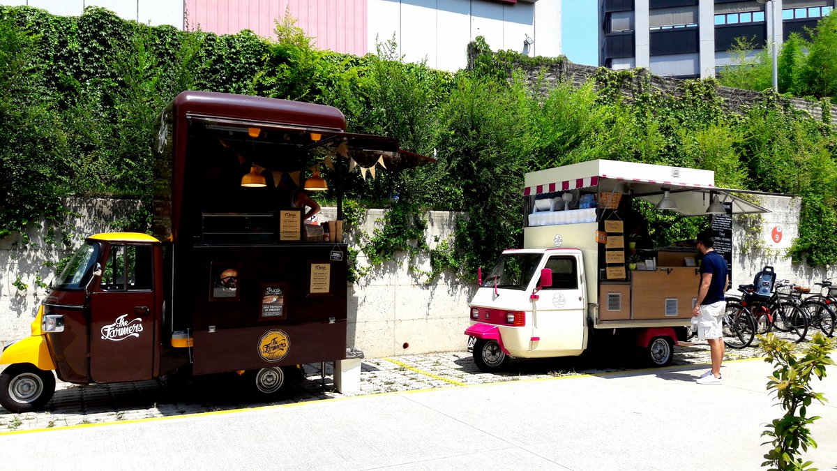 TalentGardenit's tweet photo. Pranzo speciale per i tagger di #TalentGarden #Milano con un po' di #streetfood. #lunchtime #taglife https://t.co/VDtAA2wqM0
