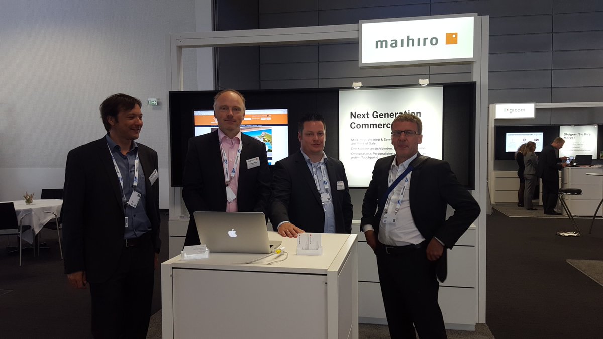 mobilCommerce's tweet photo. maihiro Messeteam startet  auf  SAP Forum für den Handel und zeigt wie glückliche und zufriedene Kuden mehr kaufen. https://t.co/iJEGFtx6dE