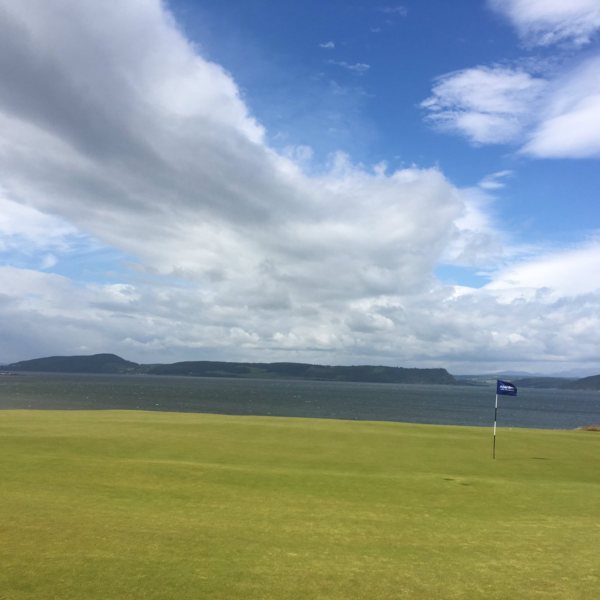 georgiebingham's tweet photo. Had the pleasure of a solitary stomp @CastleStuart today. Perfect links conditions for @AAMScottishOpen. #nofilter https://t.co/FzfjoX3t5w