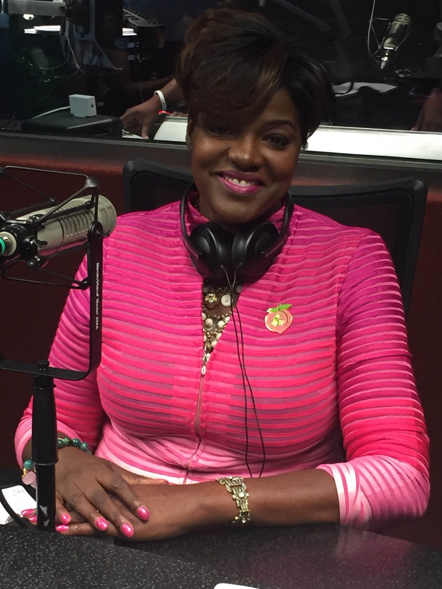 V103Atlanta's tweet photo. AKAs ascend on the A for their 67th Boulé, July 9-14. Int'l President Dr. Dorothy Buckhanan Wilson joins the RCMS https://t.co/Nm93sobl68
