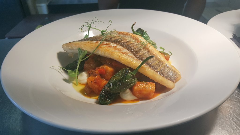 chefjameskelly's tweet photo. Basque style sea bass #lunch #special #hillgate https://t.co/rwM3Yqo2bZ
