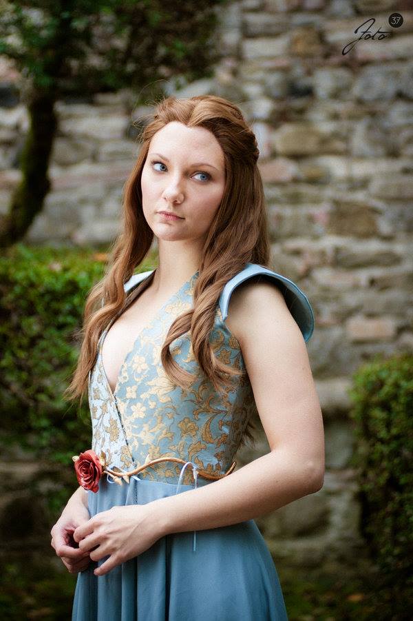Now this is some cosplay #gameofthrones
