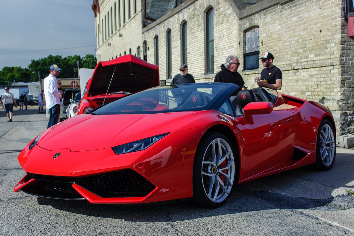 CarsAndCoffeeLM's tweet photo. Lamborghini Huracan Spyder at Cars and Coffee Lake Mills
@Lamborghini 
#supercar #Lamborghini https://t.co/ek35WZMgec