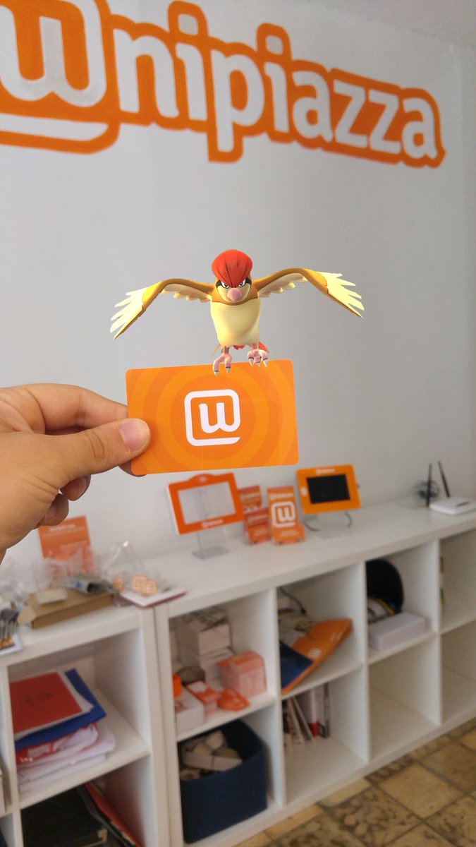 Unipiazza's tweet photo. Oggi in ufficio abbiamo compagnia. Che dite, lo assumiamo come corriere speciale? 📪 
#PokemonGo #Unipiazza https://t.co/Lun45twXwO