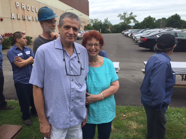 GreenLinesTrans's tweet photo. We wish a #HAPPY #RETIREMENT to Marv Oberman. 35 years of #dedicated service. #Enjoy #missyou #greatworker https://t.co/RMXQtkIk0l
