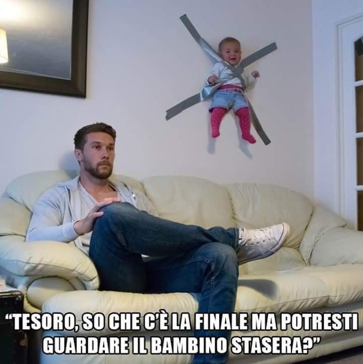 MaggicaPolly's tweet photo. Come piangere dalle risate (via @LaVerdicchio) https://t.co/RSZ8YBzysN