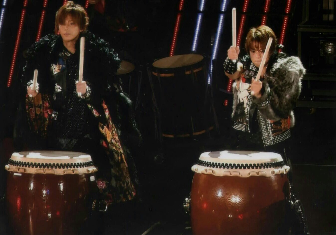 キスマイ Amazon.co.jp: 【受注生産限定盤】キスマイ Kis-My-Ft2
