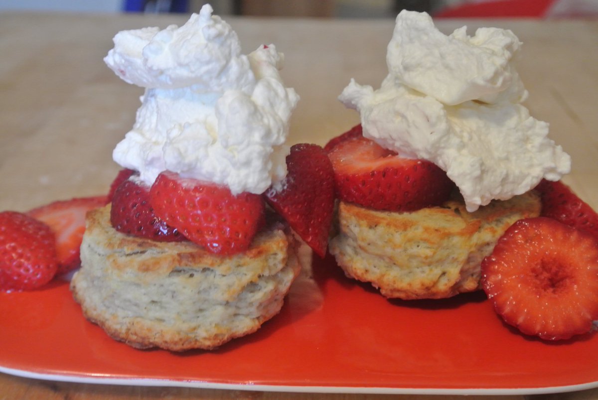 Selling my sweet biscuits today at <a href="/nwfarmers/">Lea G. Ho/Hum</a> at Tipperary park 3-7pm. Perfect for strawberry shortcakes!