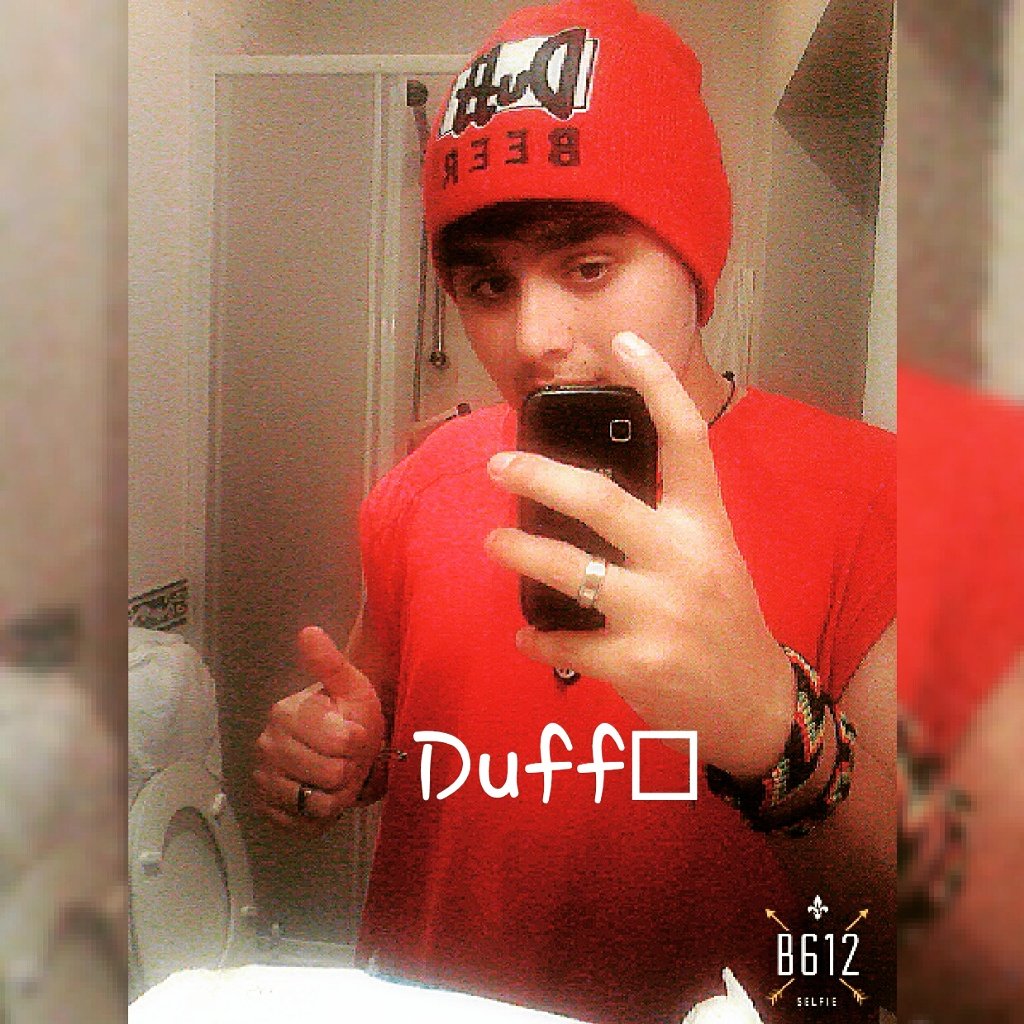 VilaroManu's tweet photo. Perfil de Wap 💪✊👊
#DUFF
#RtFor https://t.co/zsQTt1Hqmj