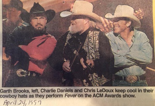 TheChrisLeDoux's tweet photo. Let's throw it back on a Thursday to these 3 beauts! @garthbrooks @CharlieDaniels @TheChrisLeDoux @ACMawards #TBT https://t.co/uvWILX7K1p