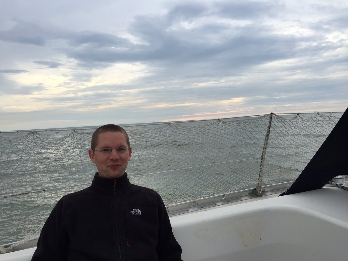 vanpupi's tweet photo. #afterWorkSailing smooth sailing today :-) https://t.co/qvg6YqGv4t