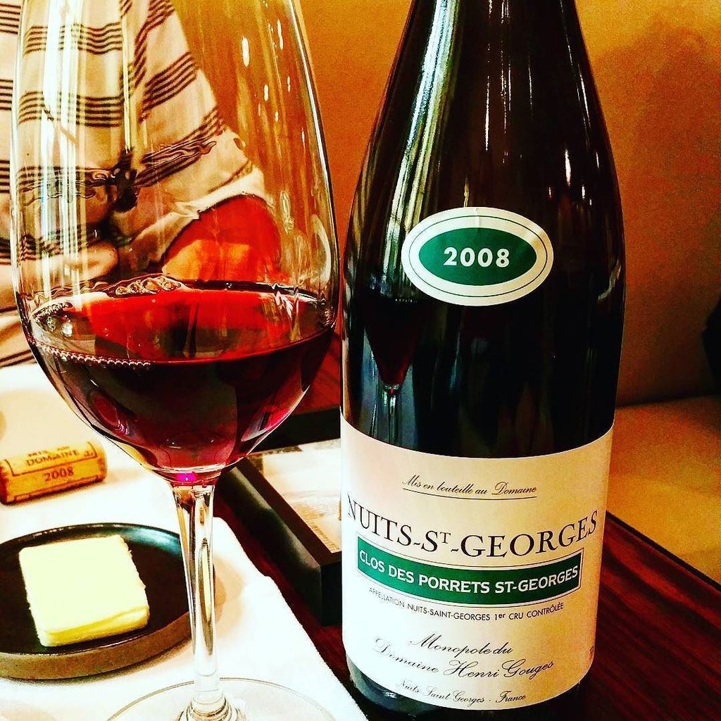 mgodello's tweet image. When in Burgundy #henrigouges #nuitsstgeorges #closdesporrets ift.tt/29xCdnV