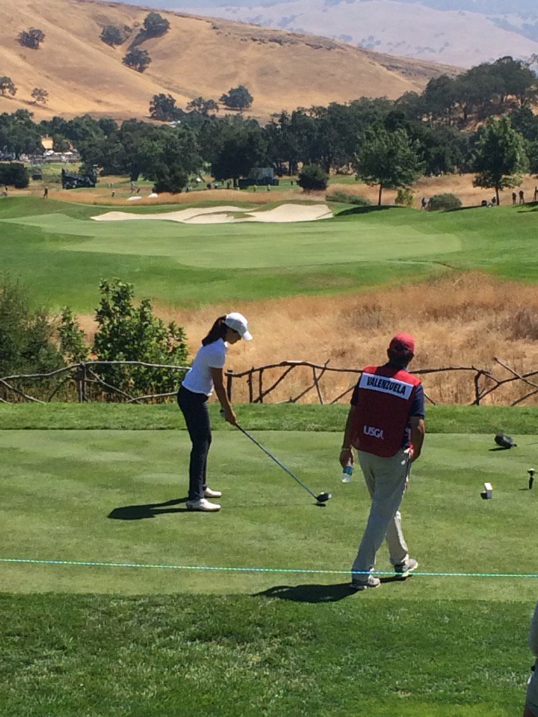 StanfordWGolf's tweet image. Albane -2 thru 13. Hits a 💣 on 14. Looking for a birdie coming in. #USWomensOpen
