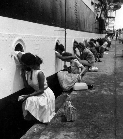 iDushevno's tweet image. Поцелуи — это прекрасно.