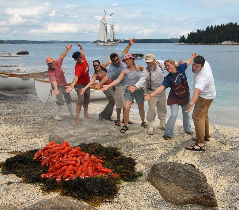 WindjammerME's tweet photo. A6: A traditional Down East lobster bake on a remote beach after a day at sail. #ThisIsWindjamming #2NVChat https://t.co/vjcA72kyDX