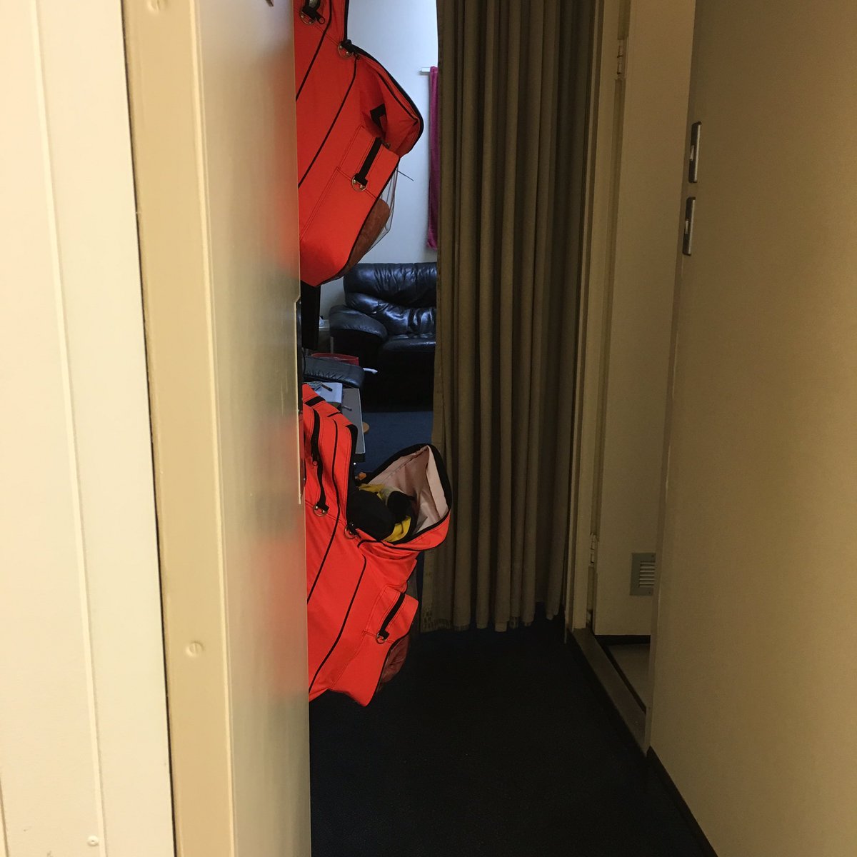LewsterC's tweet photo. Strolling down the accommodation at work and I spot this, any male with Internet will understand #backroomcasting https://t.co/haQIyBoYdd