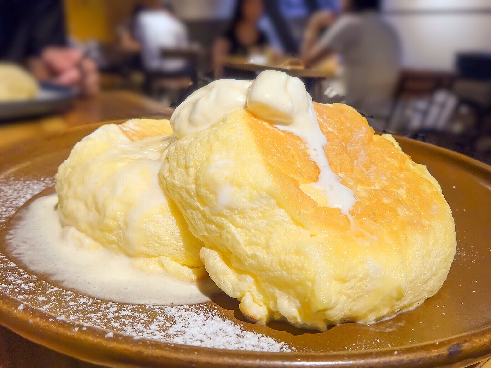 ねぎ パンケーキとカフェ巡り Twitter पर 旅先パンケーキ部 ナカマチカフェ 長野県松本市 観光地のど真ん中にお洒落なカフェを発見 なんとぷわっぷわのメレンゲ系スフレパンケーキ バニラ カスタードという素晴らしい組み合わせ 相方のmixベリーも溶岩