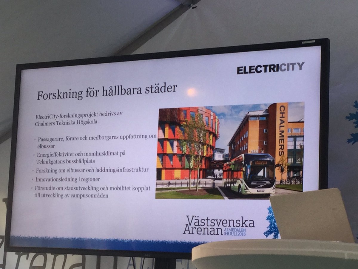 christianborg's tweet photo. Vi bygger ny kunskap från demo i verkligheten. Inomhushållplatsen är unik i världen. @UOstermark #electricitygot https://t.co/IvT9GSEUBN