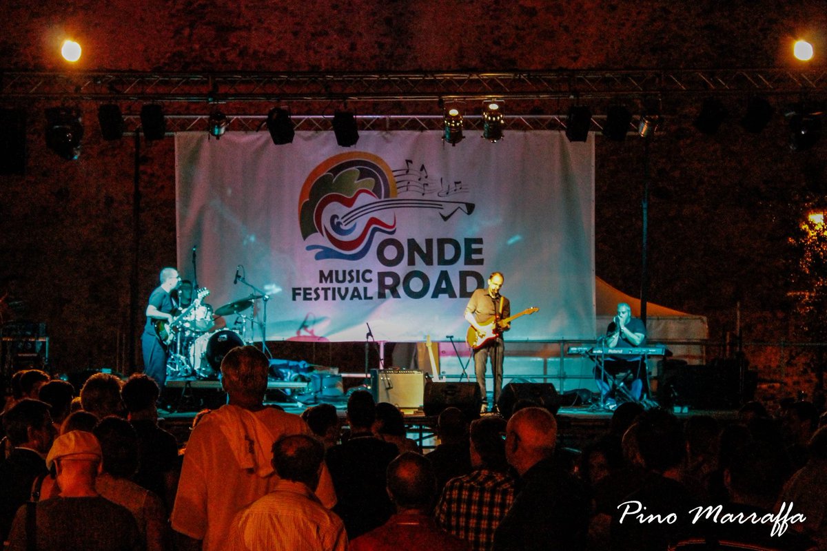 YesCalabria's tweet photo. A Reggio Calabria la seconda edizione di Onde Road Music Festival. Scopri di più qui https://t.co/ZXIsBFFuWT https://t.co/hV77rQg7mX