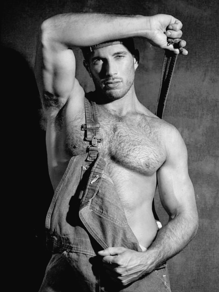 argenfuckintino's tweet photo. @CaseyLeeRoss
#instamen #chongazo #instachongos #muscleguys #muscle #chongodeldia #chongotime #FelizJueves #meaw https://t.co/BPGA5HC4Pa