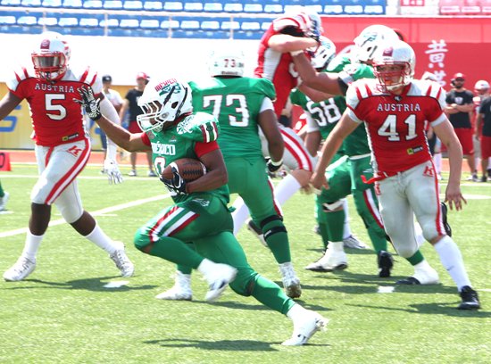 Joslar46's tweet photo. En #Kuwait2014 #México marcó 104 puntos, ahora en en el #MundialU19China2016 suma solo 83 @tackleo @HCtvoficial https://t.co/AVUe8H6PzN