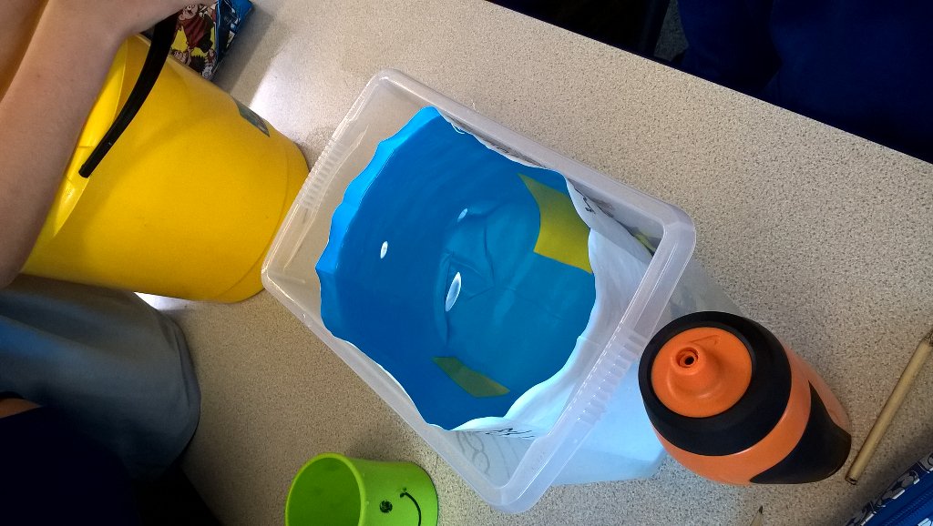 SwissValleyCP's tweet photo. Thank you @aqualogic @DiscoverDwr for advice to help the school & pupils to reduce water usage #savewater #hippobag https://t.co/wMKOyloiPM