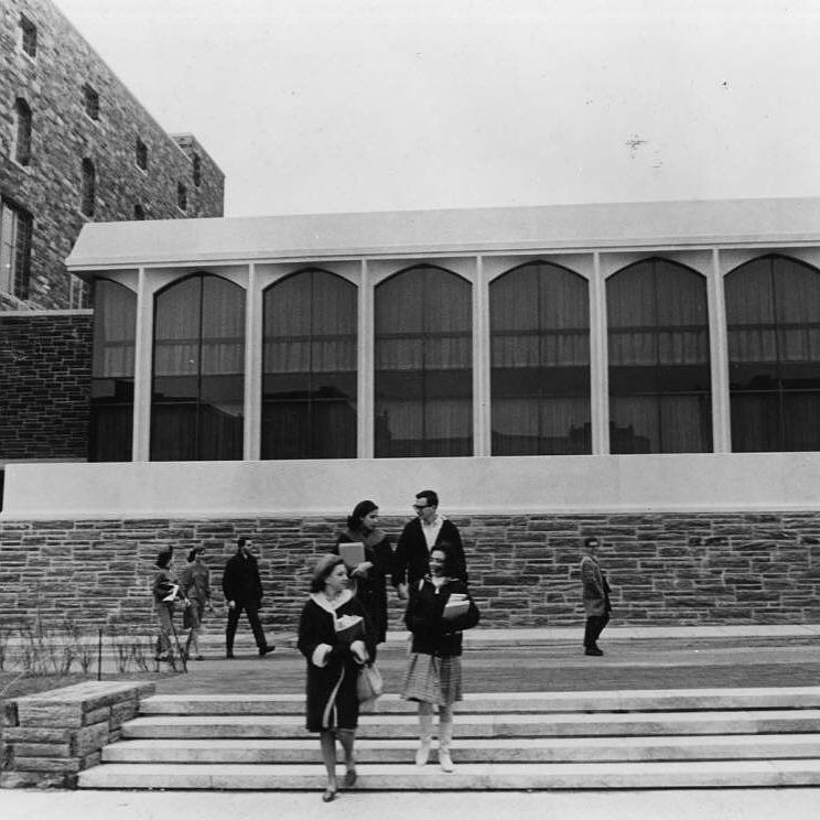 TempleCareers's tweet image. #TBT to this 1964 picture of the addition to Mitten Hall! The Career Center lives on the second floor! #ThrowbackTh…