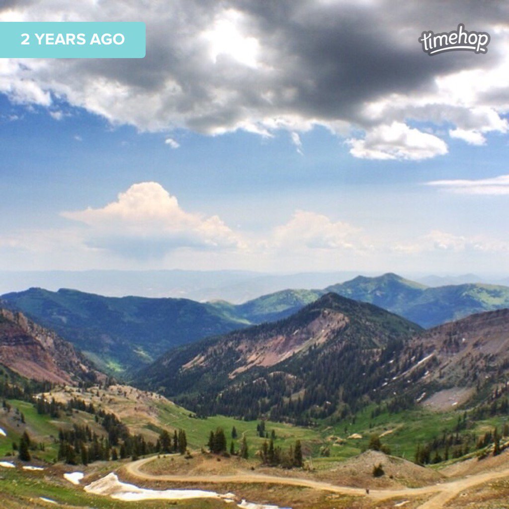 RealJoeyImage_'s tweet photo. Two years ago, the view from my hotel room in SLC, Utah. #Nerdtacular #NT14 #Timehop https://t.co/8ImoSCGKi9
