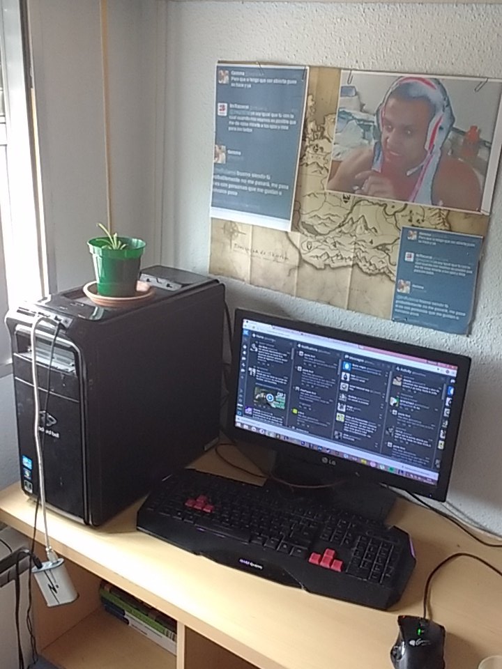 BombRules's tweet photo. Nuevo setup https://t.co/cAfYoWZXy0