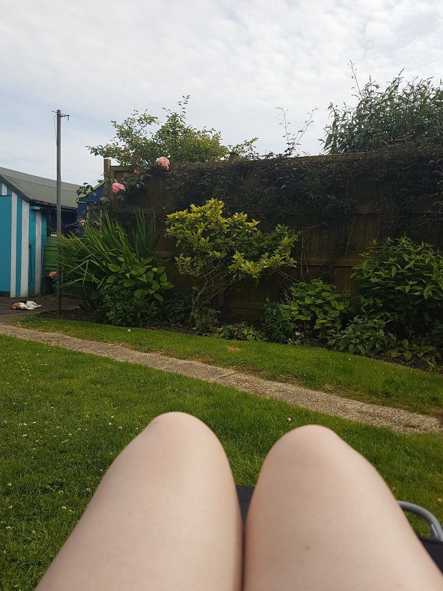 Day 14 post op #resting #mightbestuckonthesunlounger #recoveryingwell