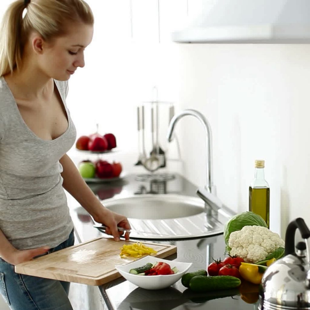 we_fitness_com's tweet photo. 6 Dietary #Recipes of Salads from #Chicken - https://t.co/6RZCxjrjQM #Breakfast #Chickenfillet #Cookathome https://t.co/E5fZtcNAJx