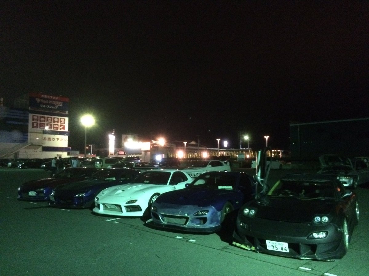 map3w's tweet photo. タイトーミーティングお疲れ様でした！
最後に283さんのFDと写真撮れてよかった(o^^o) https://t.co/doI9wRlxe0