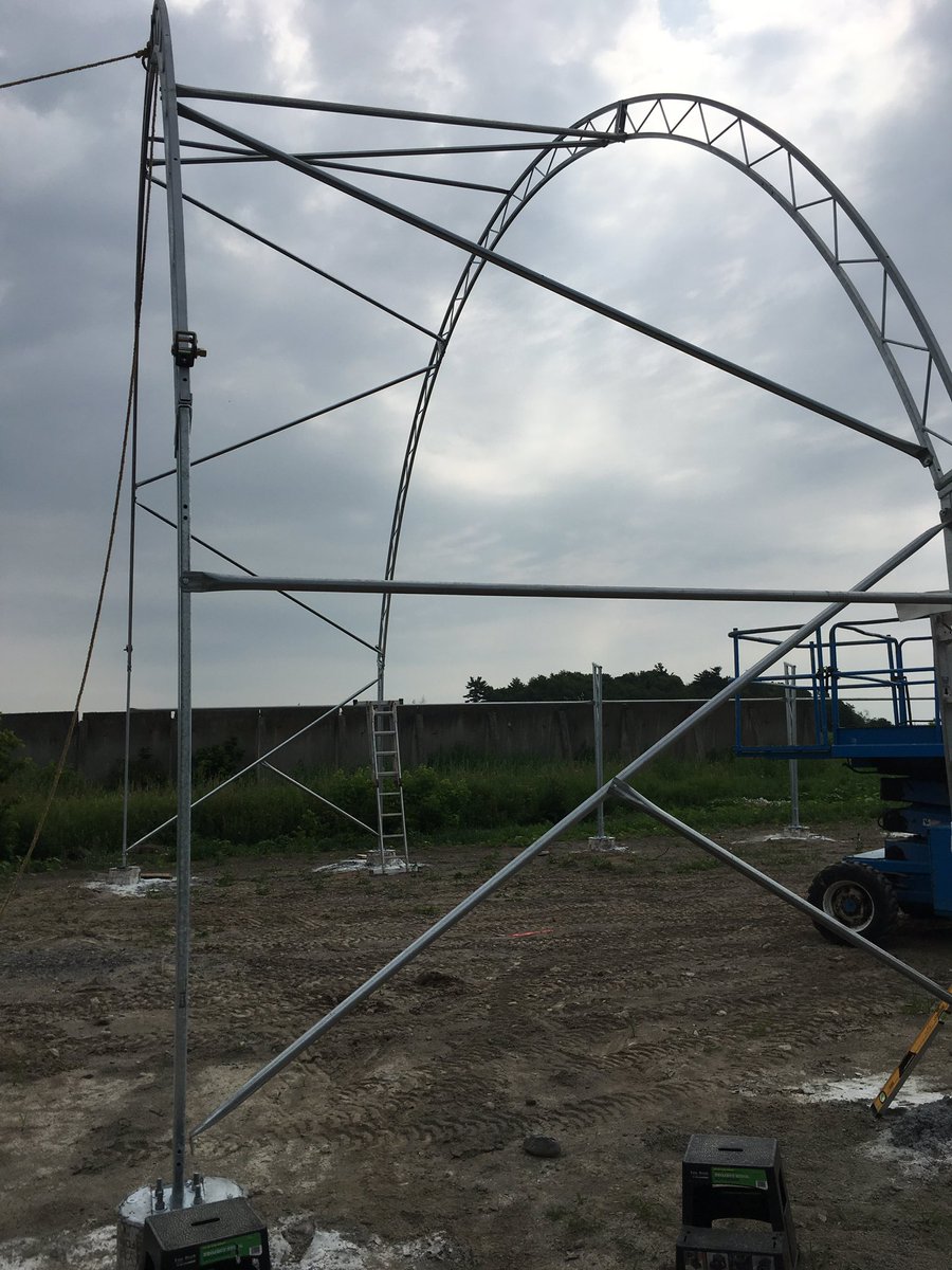 LloydCrossSales's tweet photo. Up with the steel wind bracing!This is the Tasco dome magic!windbracing keeps the buildings tight for years to come! https://t.co/q4glrBly9K