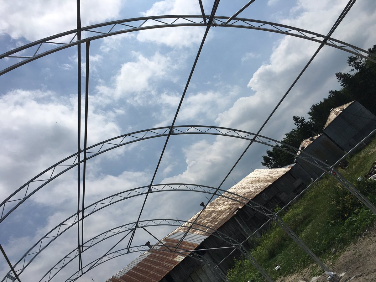 LloydCrossSales's tweet photo. Up with the steel wind bracing!This is the Tasco dome magic!windbracing keeps the buildings tight for years to come! https://t.co/q4glrBly9K