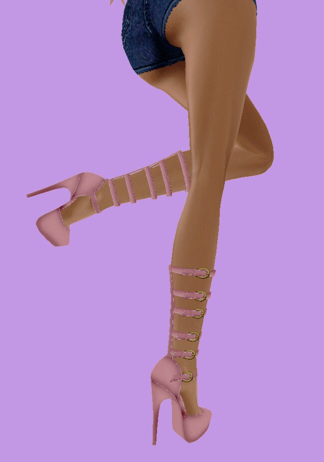Hortense_imvu's tweet photo. Beautiful shoes https://t.co/lp7druXNUa