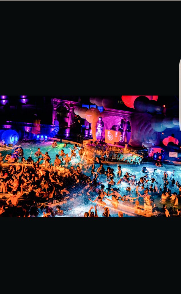 PictureEurope's tweet photo. Opened June 1913
The Széchenyi Medicinal Bath in Budapest is the largest in Europe.

At night it turns into 'Sparty' https://t.co/JO6LiLN1iO