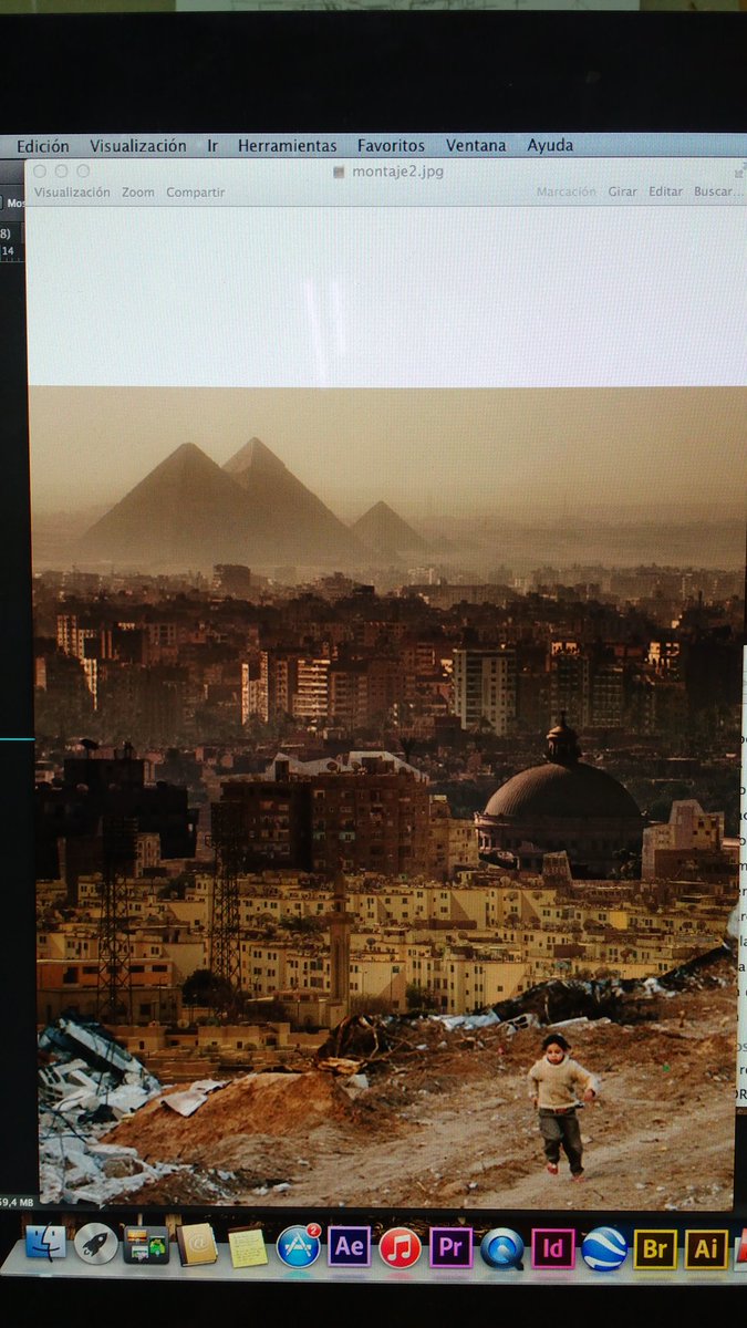 Montaje cutron con el Cairo para hacerme una idea de CIUDAD GAS. La pirámide sería la torre del malo. #ELSUBSUELO