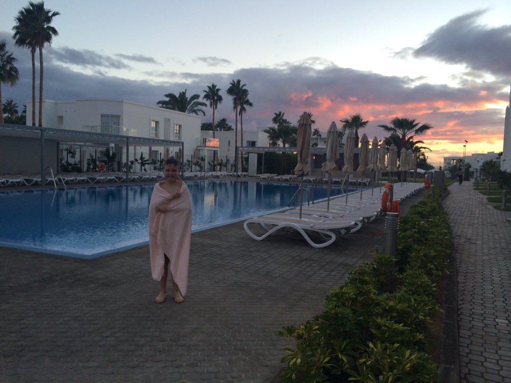 Kirisweeks1985's tweet photo. Can't wait to be here again (5 months) 😊😊😊 https://t.co/4LkKfutbkc